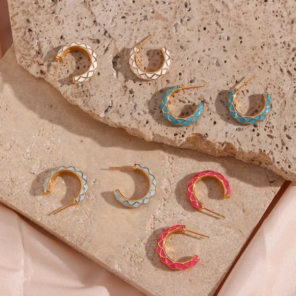 Hot Pink Enamel Geometric Pattern Hoop Earrings 18K Gold‎ Plated Stainless Steel - Picture 5 of 8